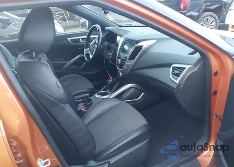 2016 Hyundai Veloster z USA, uszkodzony, nr VIN KMHTC6AD1GU281426